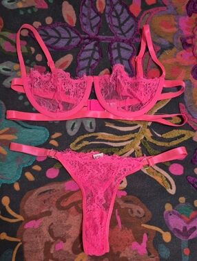 Hot Pink Lace Underwire Bra & Thong Set